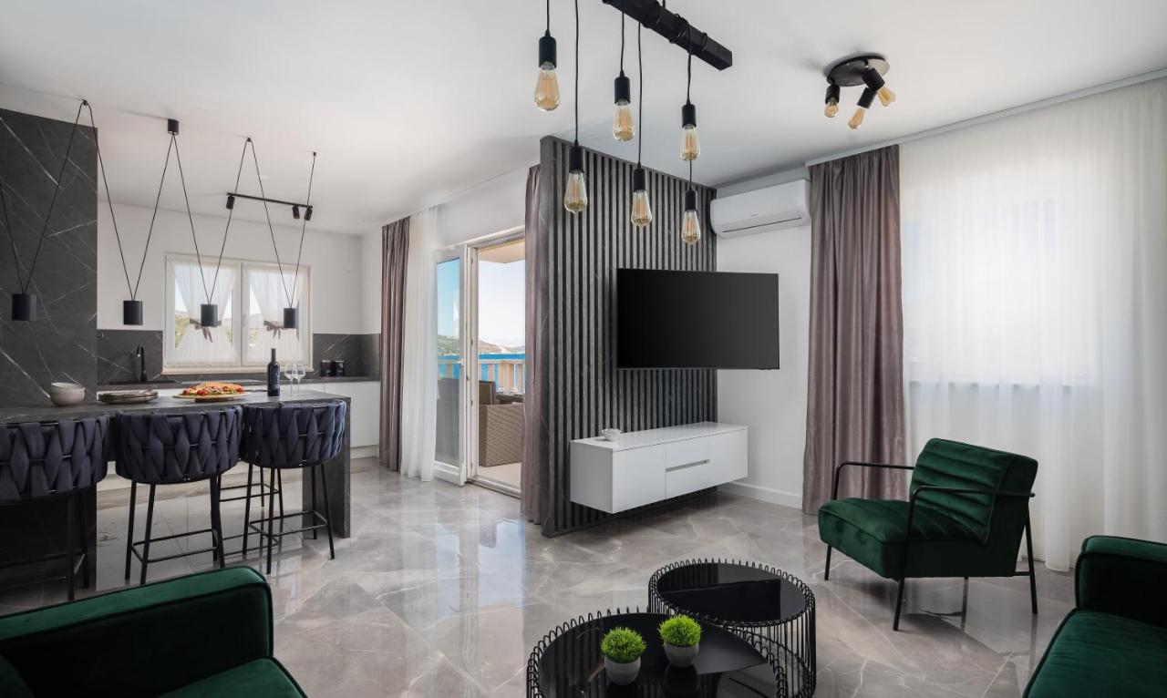 Apartments Villa Maracella Marina Extérieur photo