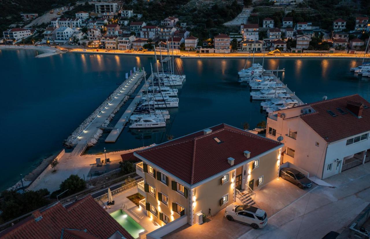 Apartments Villa Maracella Marina Extérieur photo